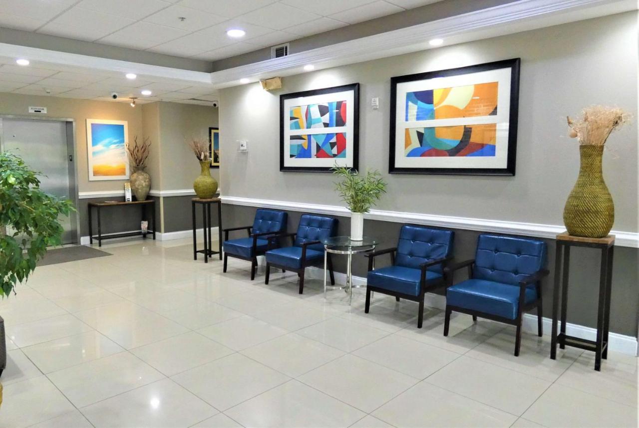Days Inn & Suites By Wyndham Savannah North I-95 Порт Уэнтворт Экстерьер фото