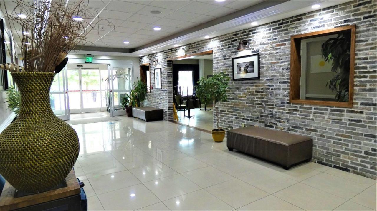 Days Inn & Suites By Wyndham Savannah North I-95 Порт Уэнтворт Экстерьер фото